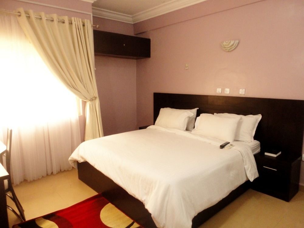 Jades Hotel Wupa Exterior foto